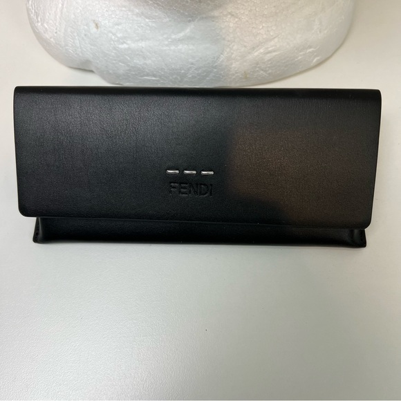 Fendi Dark Blue/Rim Cream Tinted Sunglasses - Picture 2 of 7